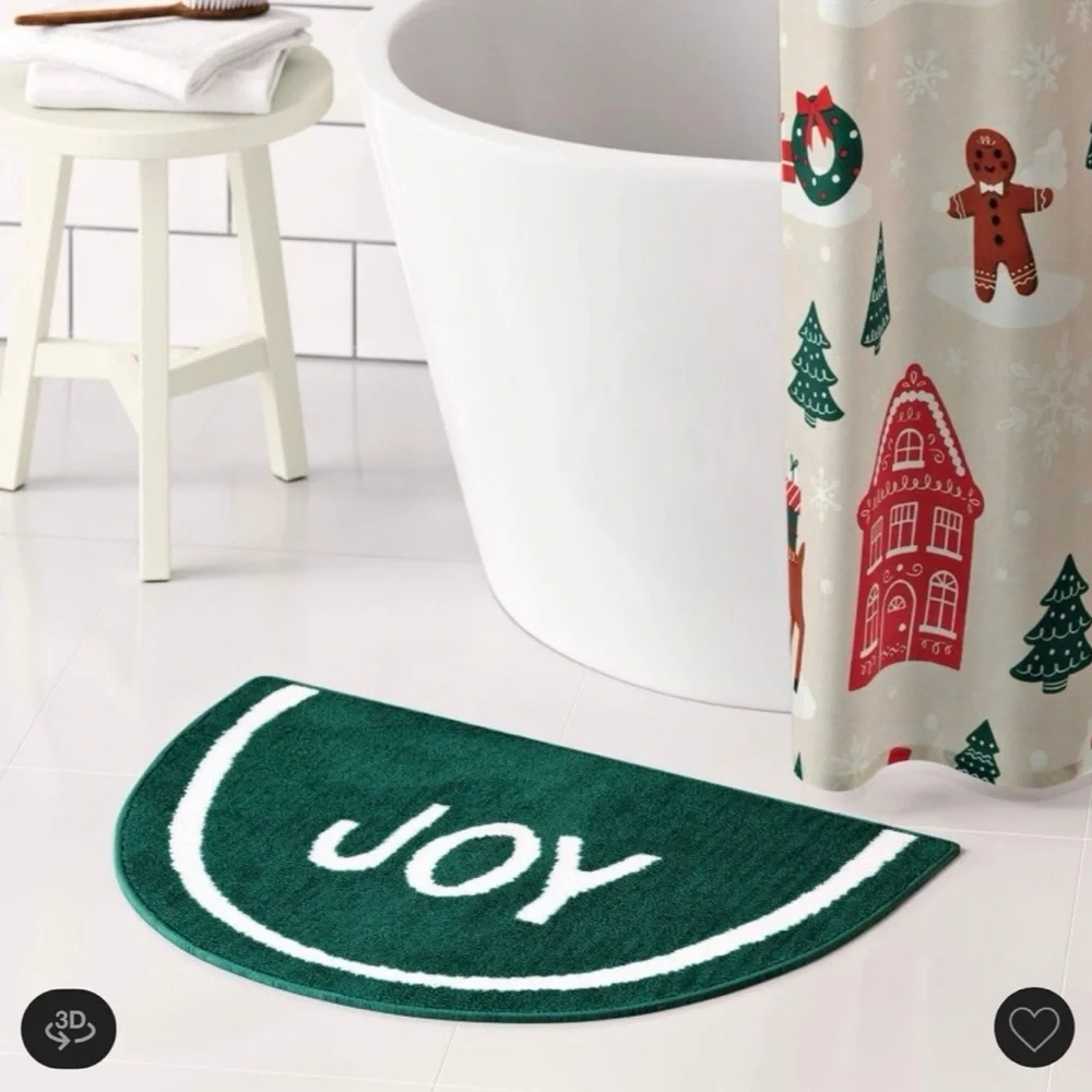 Wondershop Green and White Bath Mat